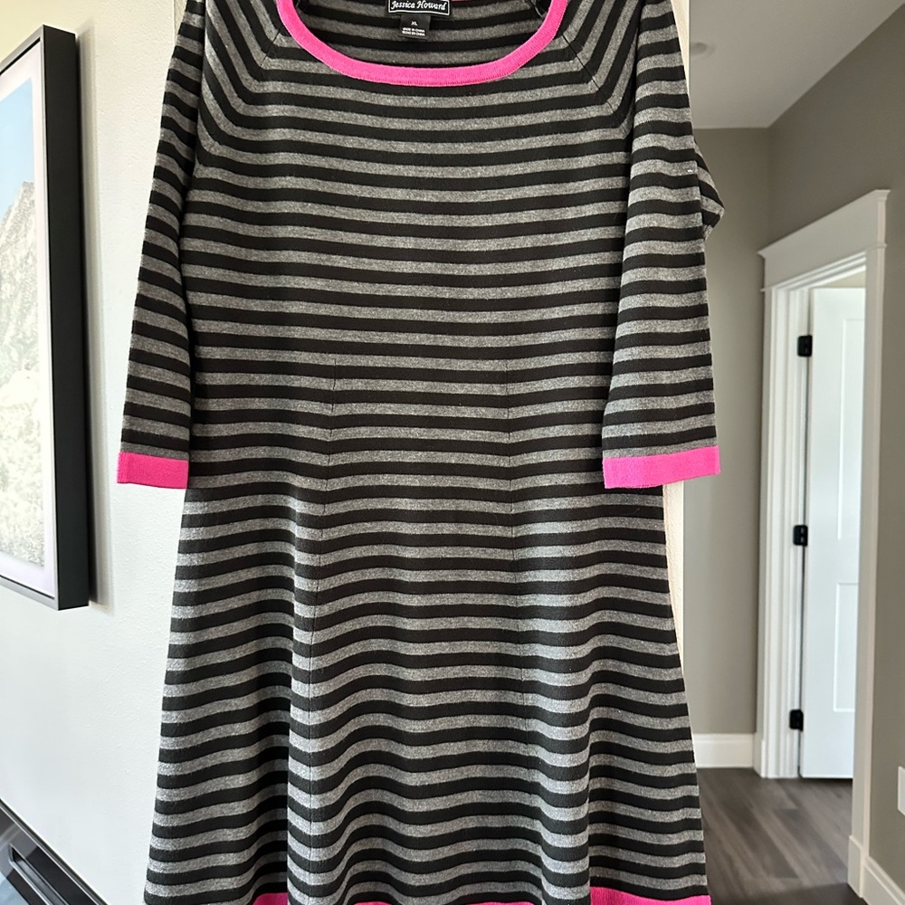 Jessica Howard Pink and Black A-Line Sweater Dress with 3/4 Sleeves